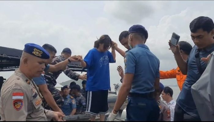 Kapal Long Boat Tabrakan Di Perairan Karimun, 3 Penumpang Belum Ditemukan