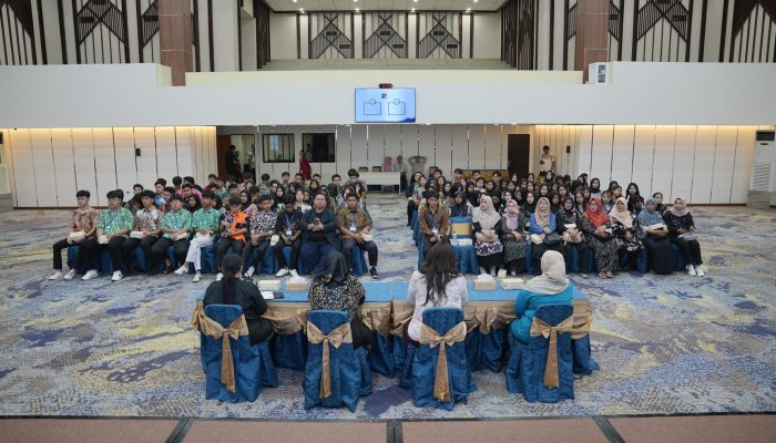 Rombongan Pelajar SMK Negeri 1 Tanjungpinang Kunjungi BP Batam 