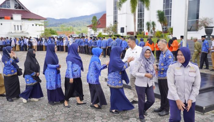 Hari Terakhir Wan Siswandi Pimpin Upacara 17 Hari Bulan di Pemkab Natuna 