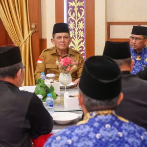 Gubernur Ansar Bersama LAM Kepri Bahas Prosesi Penyambutan Sepulang Pelantikan