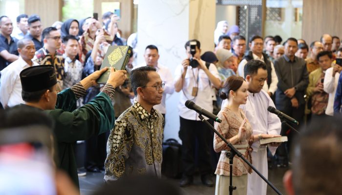 Gubernur dan Wakil Gubernur Kepri Hadiri Pelantikan Kepala BP Batam