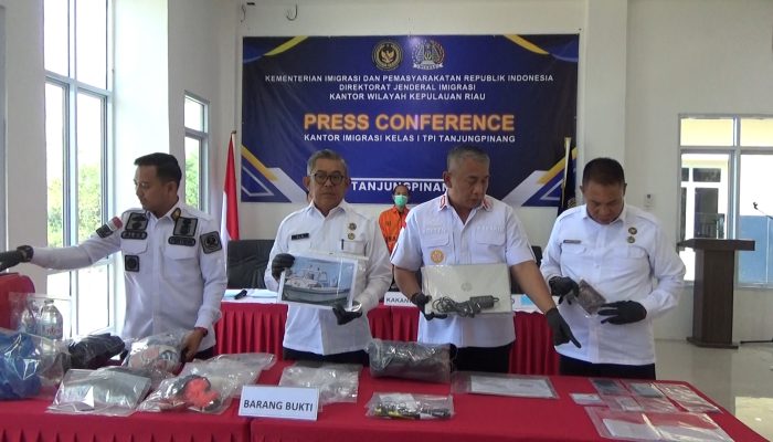 Warga Temukan Seorang WNA Cina Tanpa Dokumen di Pulau Cempedak Bintan