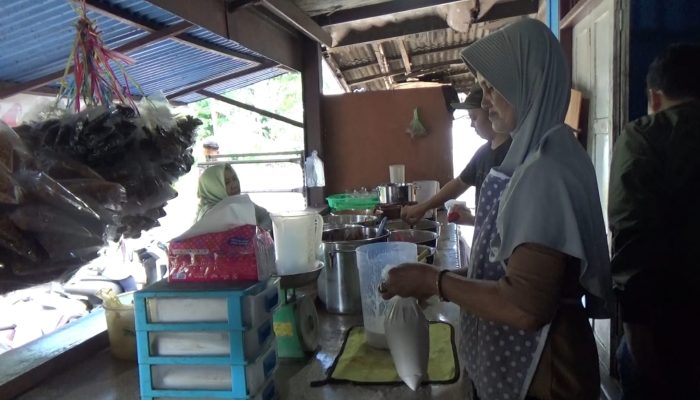Harga Santan Kelapa di Tanjungpinang Capai Rp40 Ribu Per Kg