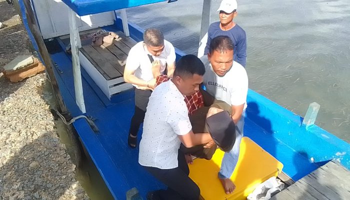 Wanita Lompat ke Laut Dari Jembatan Dompak Tanjungpinang Berhasil Diselamatkan Nelayan 
