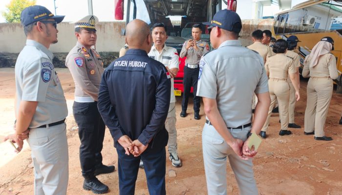 Jelang Arus Mudik, Satlantas Polresta Tanjungpinang Lakukan Ramcek Bus