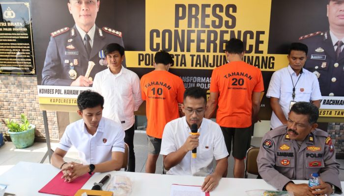 2 Orang Pria Dibekuk di Kampung Bugis Tanjungpinang, Dengan BB  Sabu 228 Gram 