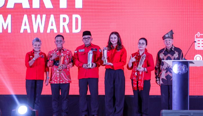 Wako Lis Terima Trisakti Tourism Award 2025, Kategori Wisata Sejarah Pulau Penyengat