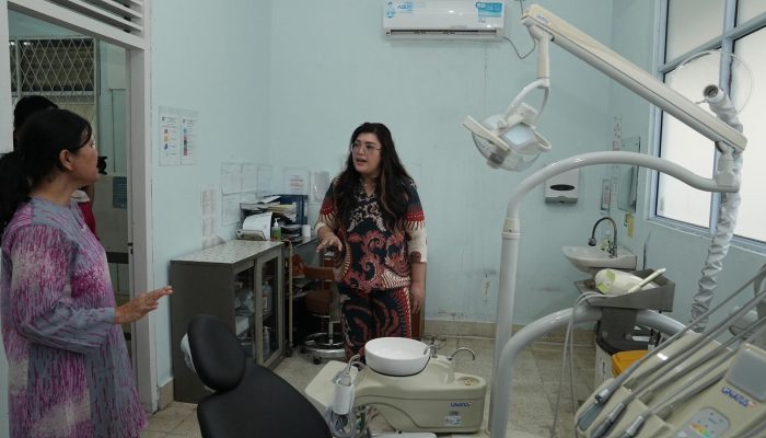 Tingkatkan Pelayanan Umum, Deputi Bidang Pelayanan Umum Tinjau Klinik Baloi