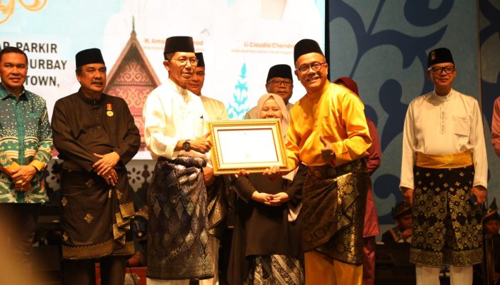Amsakar Achmad Hadiri Pembukaan Kenduri Seni Melayu ke-26