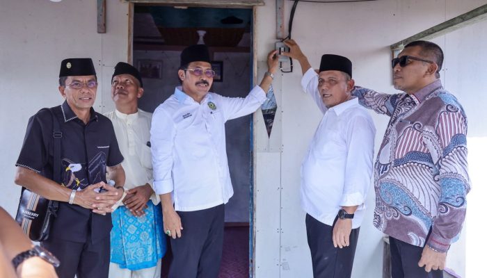 Gubernur Kepri Resmikan Penggunaan Genset dan Infrastruktur Kelistrikan di Karimun 