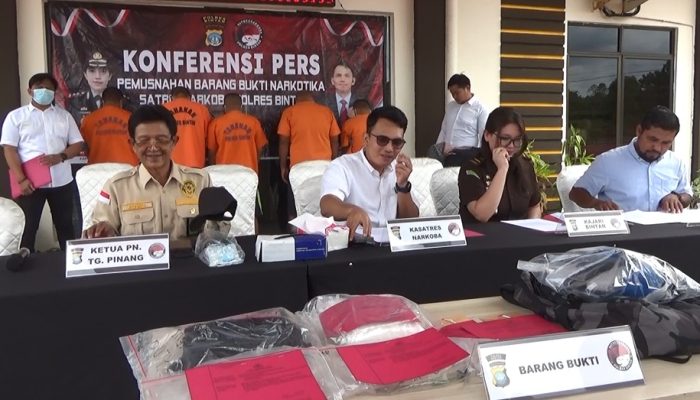 Polres Bintan Musnahkan Sabu Hampir 1 Kg dari Malaysia 