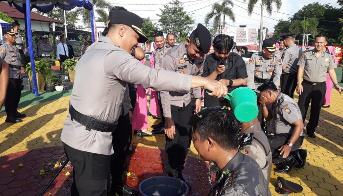 33 Personel Polresta Tanjungpinang Resmi Naik Pangkat 