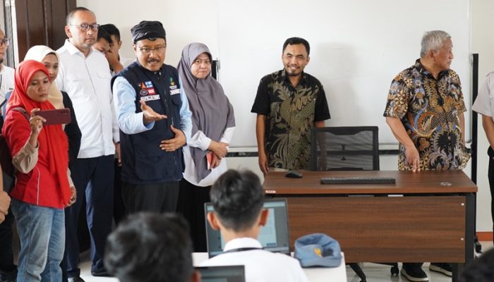 Fasilitas Digital Sekolah Rakyat Setara Sekolah Elite