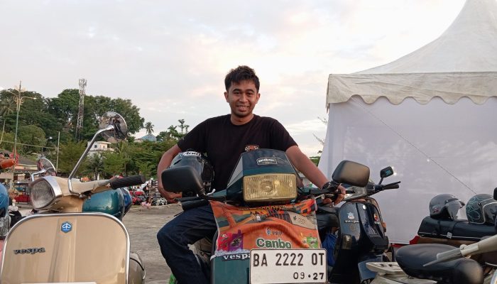 Scooter Malaysia dan Singapura Apresiasi Parade Vespa Sunset 2025 