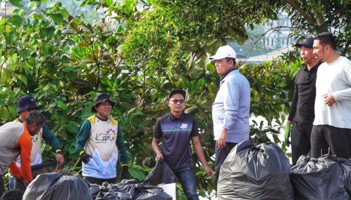 Gubernur Kepri Bersama OPD Goro di Kawasan Tepi Laut Tanjungpinang