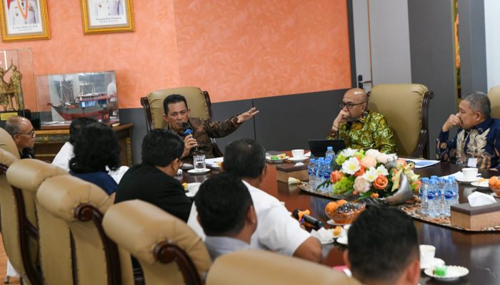 Bandara RHF Kembali Berstatus Internasional, Gubernur Ansar : Jangan Sampai Kembali Status Domestik