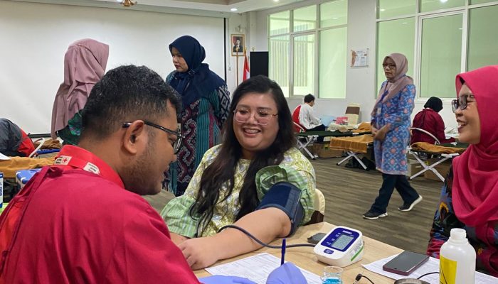 Peringati HUT RI ke-80 dan Bulan Bakti ke-42, RSBP Batam Gelar Donor Darah Bersama PMI Batam