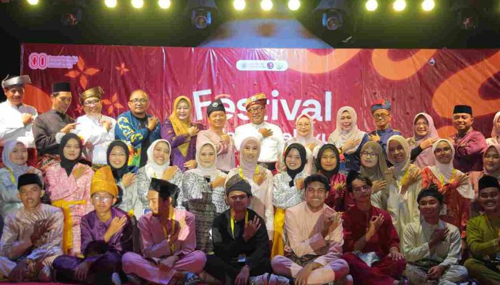 Lestarikan Budaya,  Mahasiswa KKN-PPM UGM Gelar Festival Budaya Melayu di Tanjungpinang