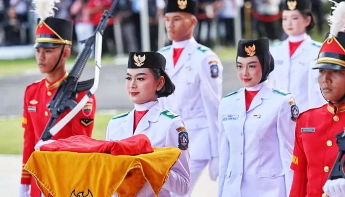 Mengenal Sosok Pembawa Baki Bendera Merah Putih di Upacara HUT RI Ke-80 Tingkat Provinsi Kepri