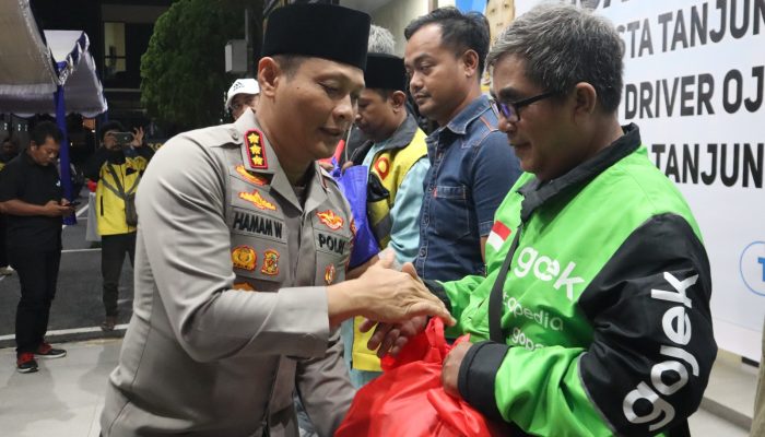 Polresta Tanjungpinang Bersama Ojol Gelar Tahlilan dan Doa Bersama