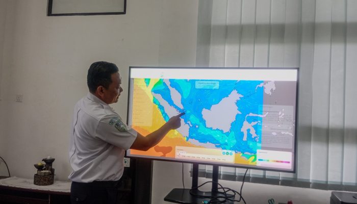 September 2025, BMKG Tanjungpinang Peringatkan Potensi Hujan Lebat dan Angin Kencang 