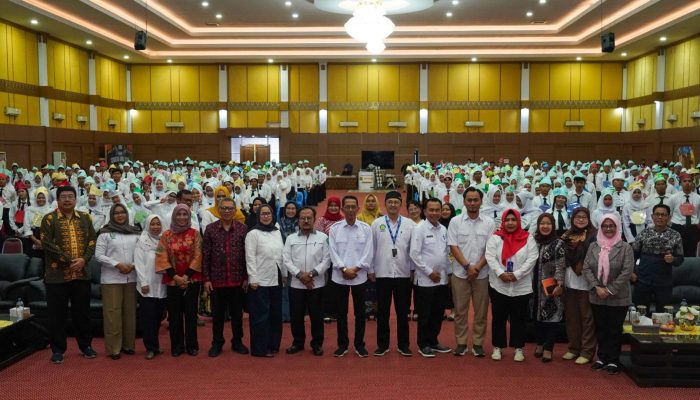 Hadiri PKKMB Uniba, Amsakar Achmad : Kita Perlu Miliki SDM Berdaya Saing