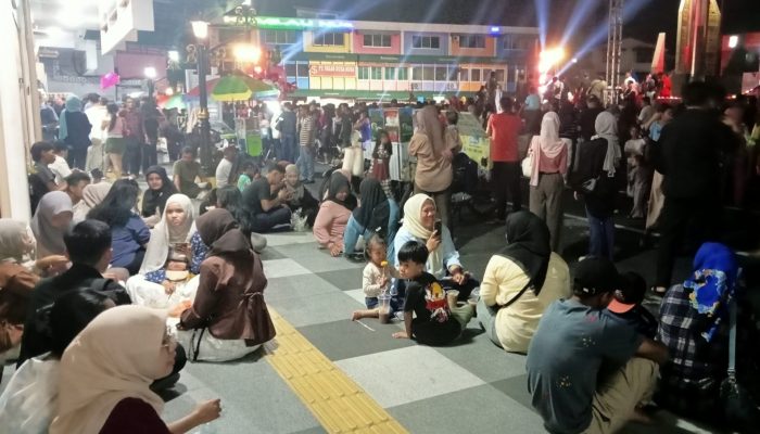 Kemilau Nusantara Kepri 2025, Masyarakat Tumpah Ruah di Kota Lama Tanjungpinang