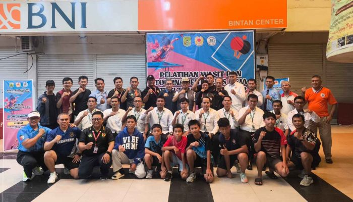 Wawako Buka Pelatihan Wasit dan Turnamen Tenis Meja PTMSI Cup 2025