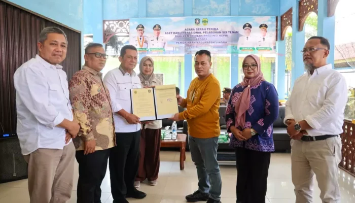 Gubernur Kepri Serahkan Aset dan Operasional Pelabuhan Sei Tenam kepada Pemkab Lingga