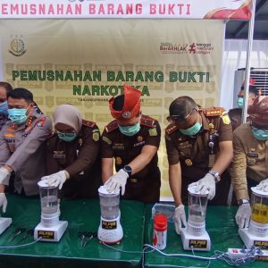 Kejari Tanjungpinang Musnahkan Narkotika Senilai Rp10 Miliar