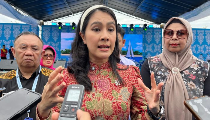 Buka ADUJAKNAS, Isyana Bagoes Oka: Duta Genre Agen Perubahan Menuju Indonesia Emas 2045