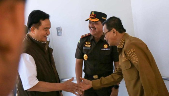 Yusril Ihza Mahendra Kunjungi Tanjungpinang, Akan Buka Festival Sastra Gunung Bintan