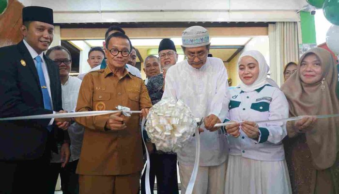 Bangun Ekonomi Daerah, Wawako Resmikan Cabang Ke-3 D’Sayur di Tanjungpinang