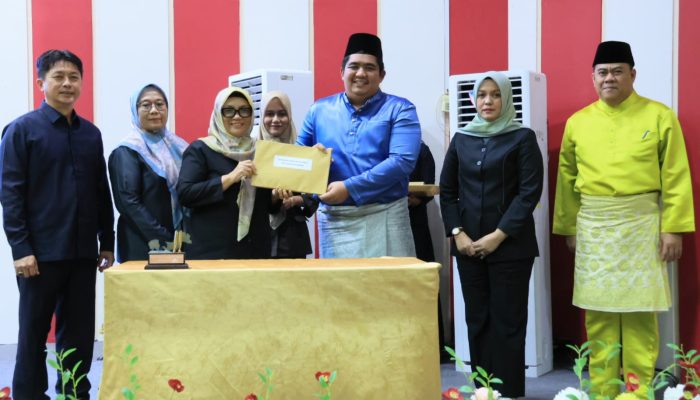 Bupati Bintan Sampaikan Ranperda APBD TA 2026, PAD Capai Rp380,91 Miliar