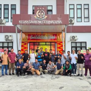 Silaturahmi Insan pers Natuna Bersama Kejari : Akrab, Santai dan Semangat Berkolaborasi 