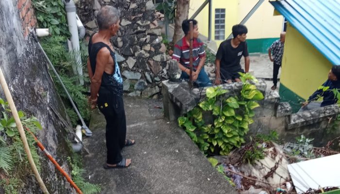 Diduga Terlibat Pencurian AC di Ruko Kosong, Dua Pemuda Diamankan Warga