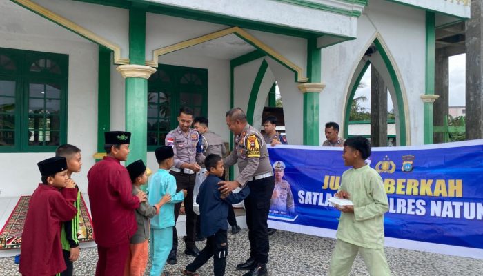 Operasi Zebra Seligi 2025 Di Natuna: Satlantas Tebar Berkah di Masjid Maulana
