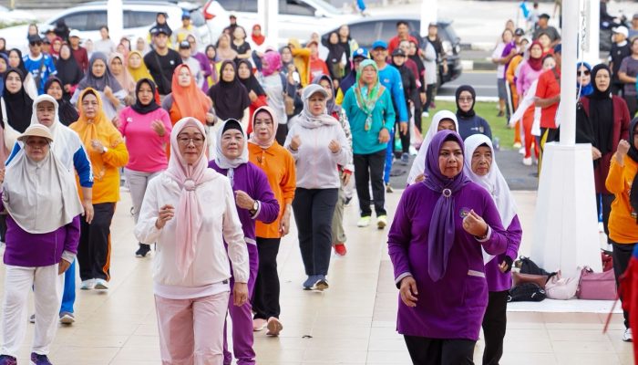 HUT KORPRI Tahun 2025, Perkumpulan Purnabakti Kepri Gelar Senam dan Jalan Sehat