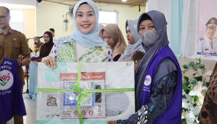 Terima Dana Insentif Fiskal, PKK Bintan Bagikan Paket Stunting dan Gizi Buruk Untuk Masyarakat