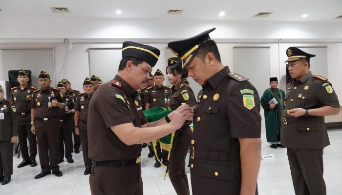 Kajati Kepri Lantik Toto Roedianto, S.Sos., S.H Sebagai Aspidum Kejati Kepri