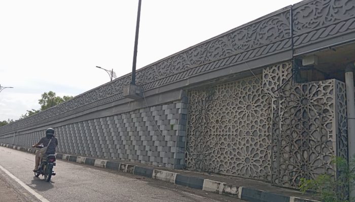 Sejumlah Lampu Fly Over di Jalan Basuki Rahmat Tanjungpinang Rusak