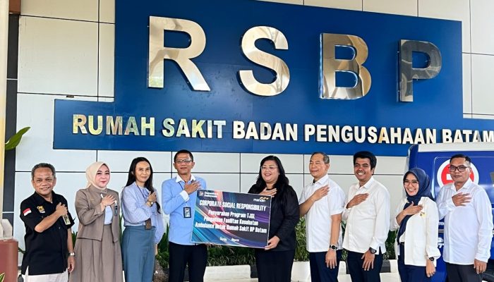 RSBP Batam Terima Bantuan CSR Mobil Ambulans dari Bank Mandiri