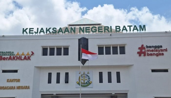 Kejaksaan Negeri Batam Terima Predikat WBK Tahun 2025