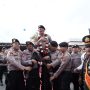 Suasana Haru Warnai Pelepasan Kombes Pol Hamam Wahyudi dari Polresta Tanjungpinang 