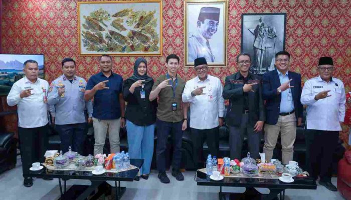Pemko Tanjungpinang-PT Garuda Indonesia Bahas Jadual Penerbangan di Bandara RHF