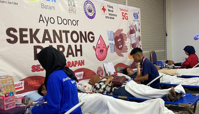 Lampaui Target Peserta, Kabid Humas Polda Kepri Buka Donor Darah KJK di Batam