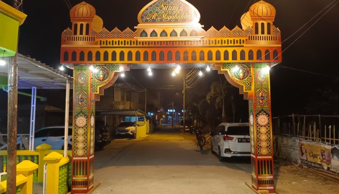 Ramadhan dan Imlek 2026, Warga Kampung Teladan Dirikan “Gapura Toleransi Beragama”