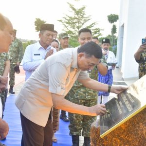 Menhan RI Resmikan Masjid Bintang Amin Angkasa di Lanud Hang Nadim Batam