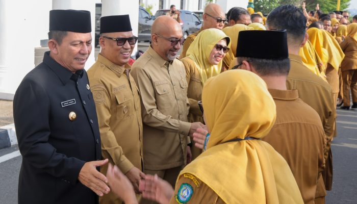 Gubernur Kepri Halal Bihalal Bersama ASN di Apel Perdana Pasca Lebaran 