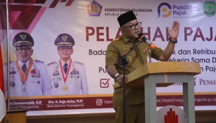 Buka Pelatihan Pajak Daerah, Wako Lis Harap Pemko Tanjungpinang Miliki Aparatur Paham Aturan dan Profesional